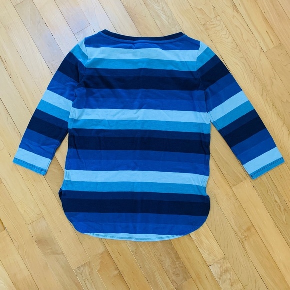 Tommy Bahama Blue Stripe 3/4 Sleeve Top XS - Picture 3 of 4